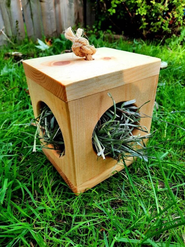 Small Animal Hay Cube.