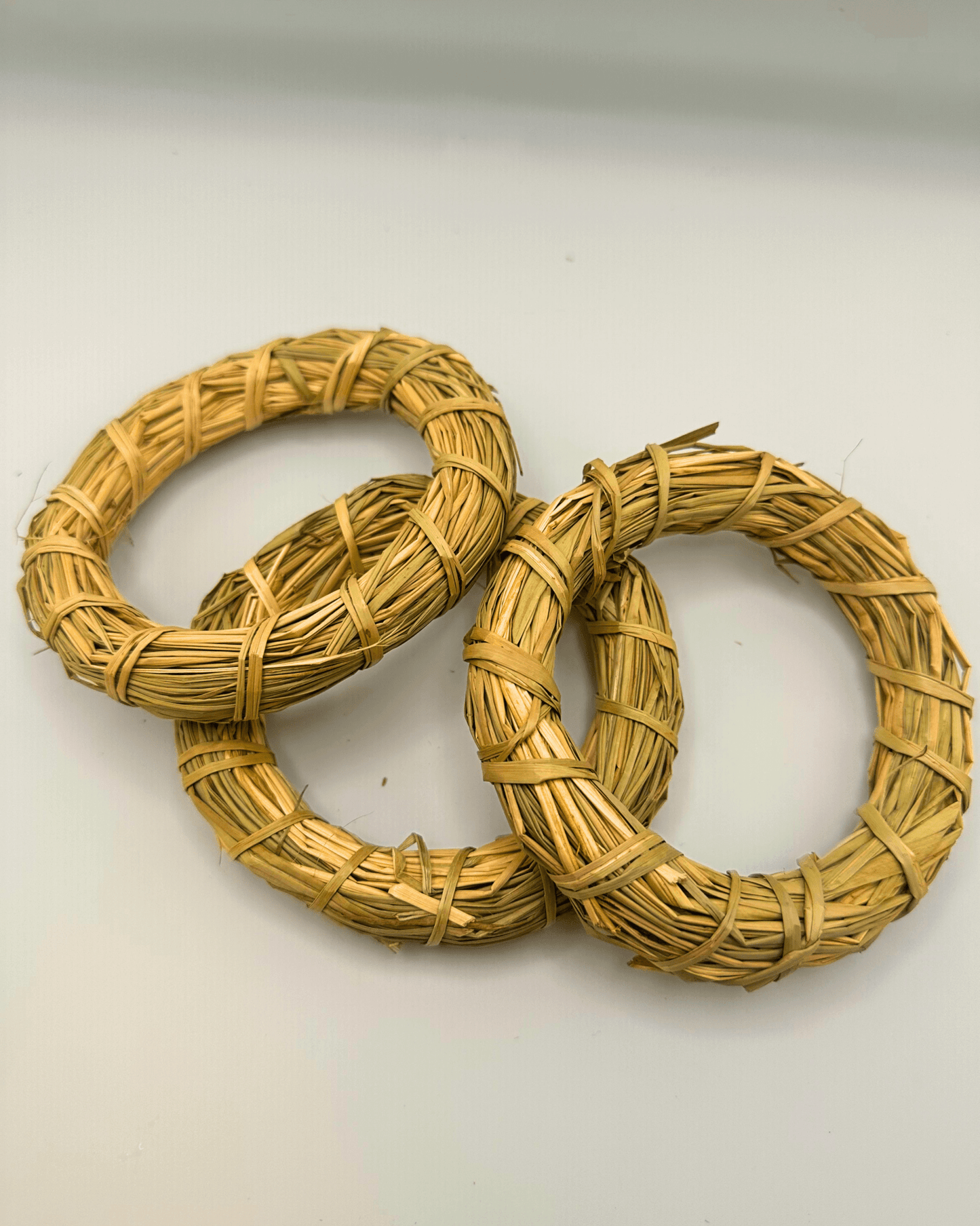 Natural Grass Wreath - Hippity Hop Pet Shop