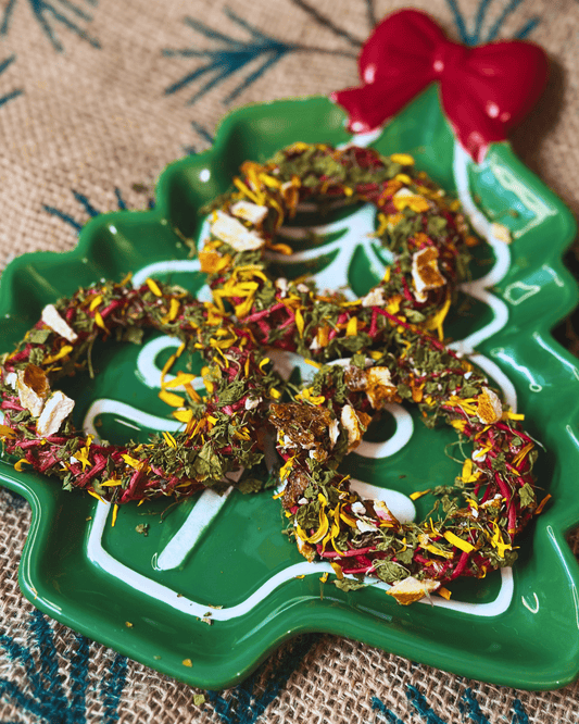 Winterberry Wreaths - Hippity Hop Pet Shop