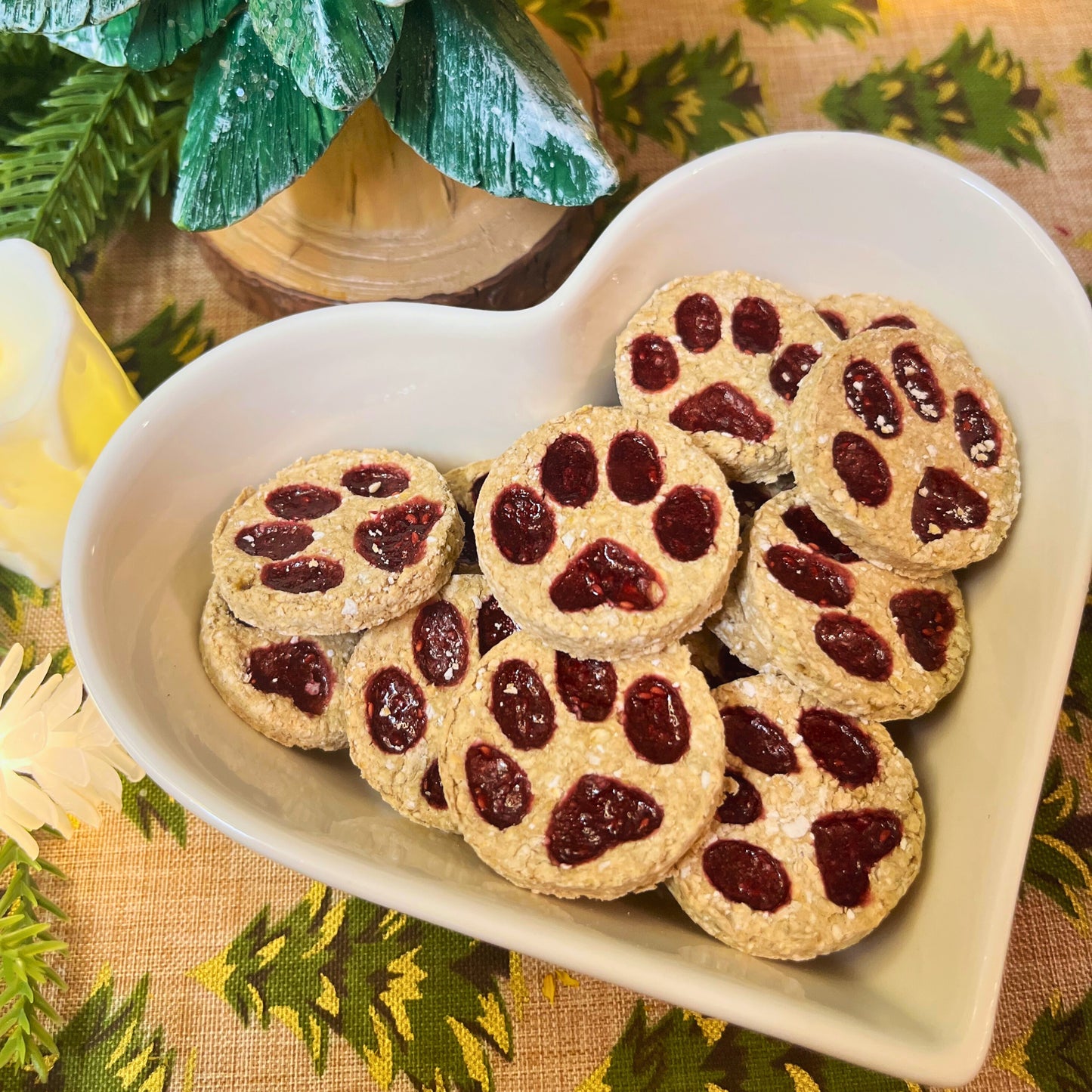 Pawprint Jam Cookies - Hippity Hop Pet Shop