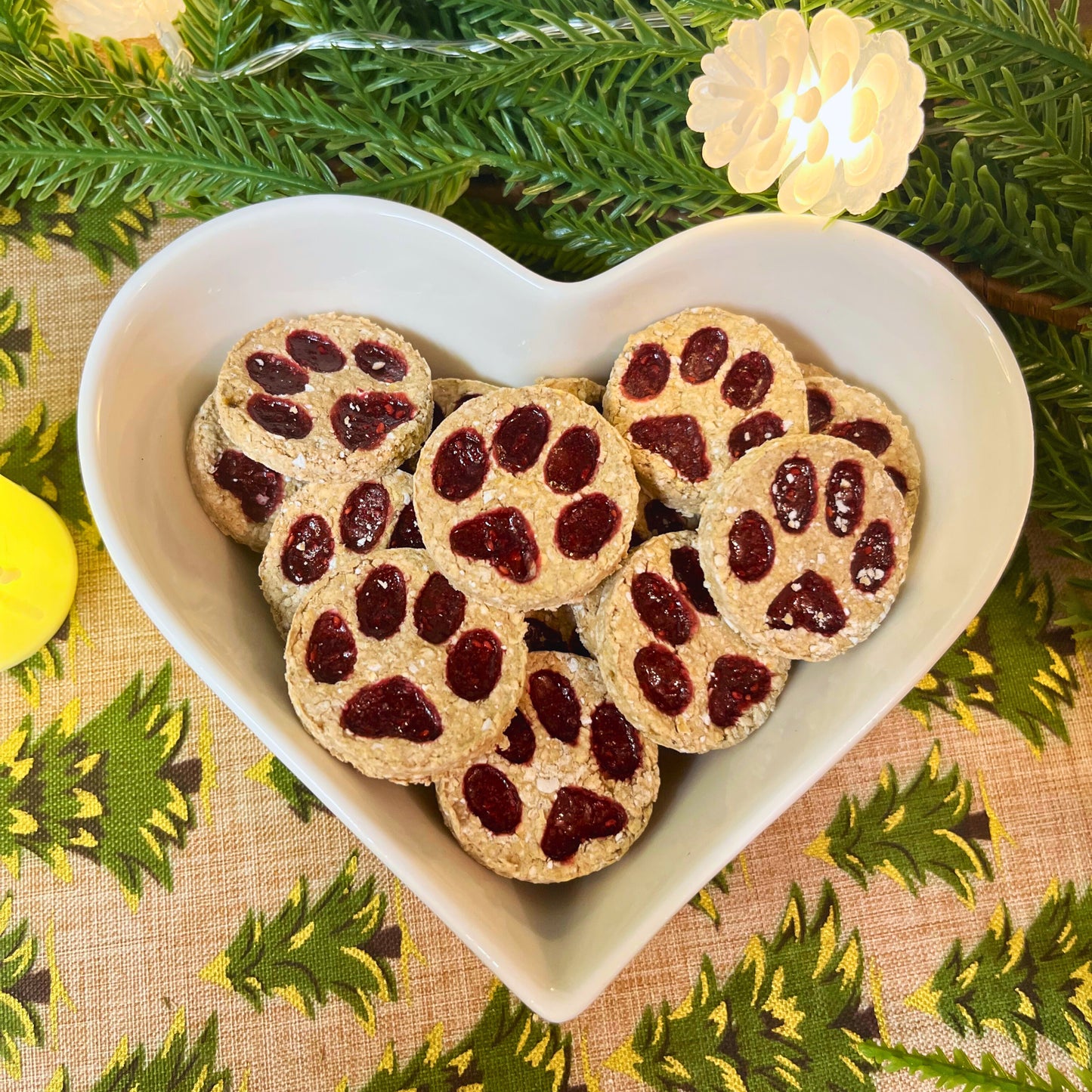 Pawprint Jam Cookies - Hippity Hop Pet Shop