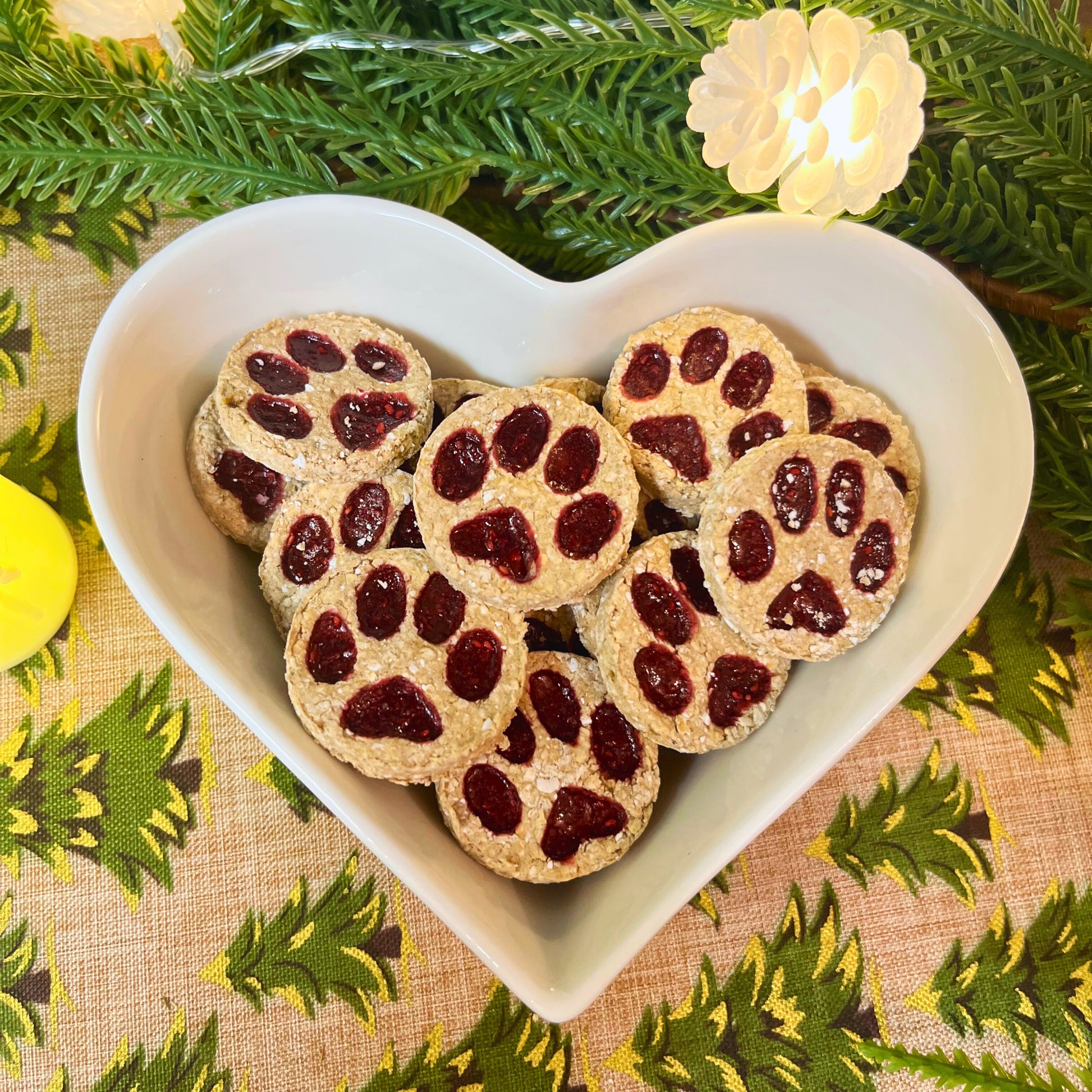 Pawprint Jam Cookies - Hippity Hop Pet Shop